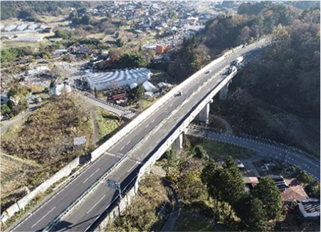 湯川高架橋